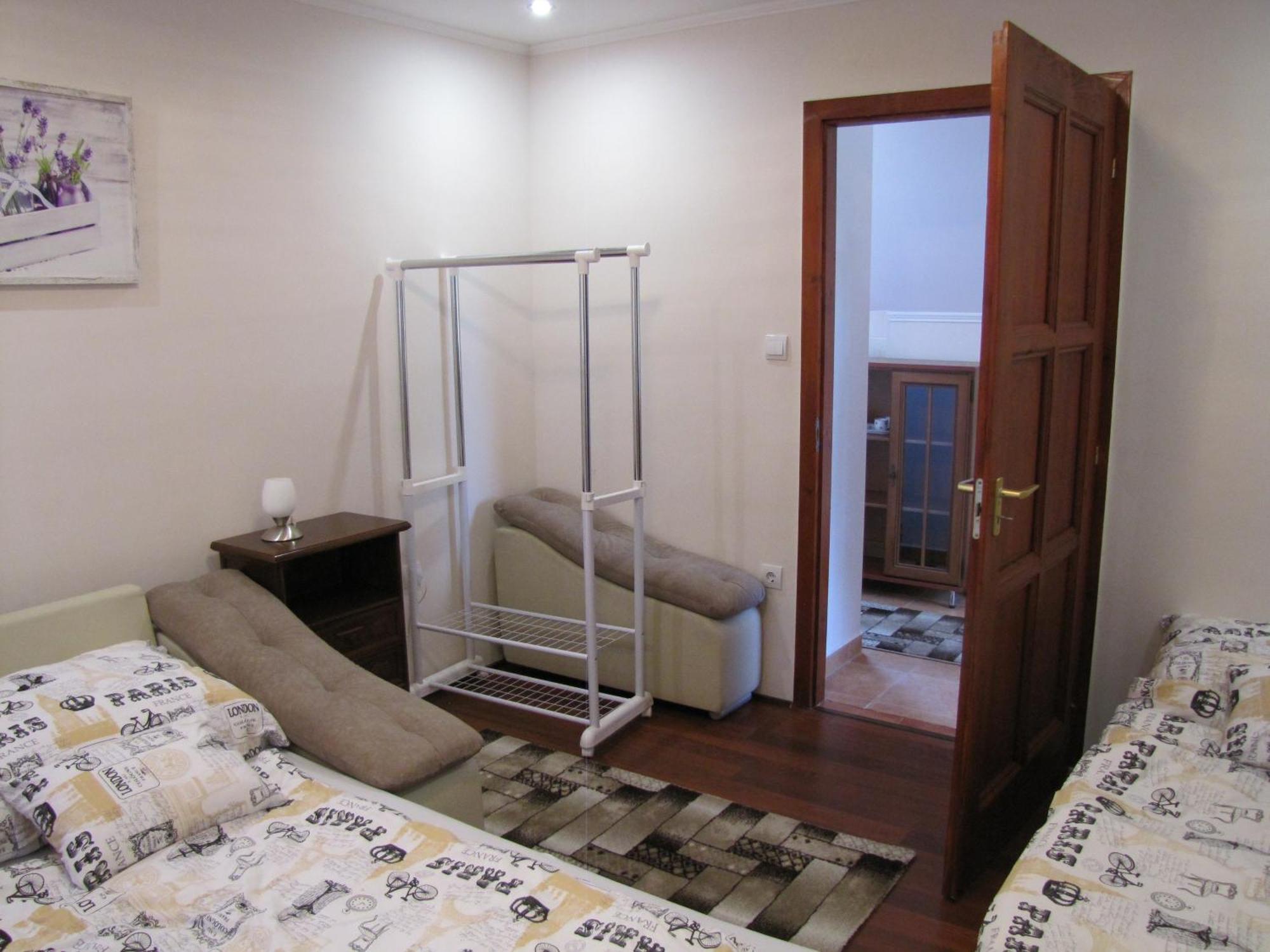 Gyoengyhaz Nyaralo Holiday home *