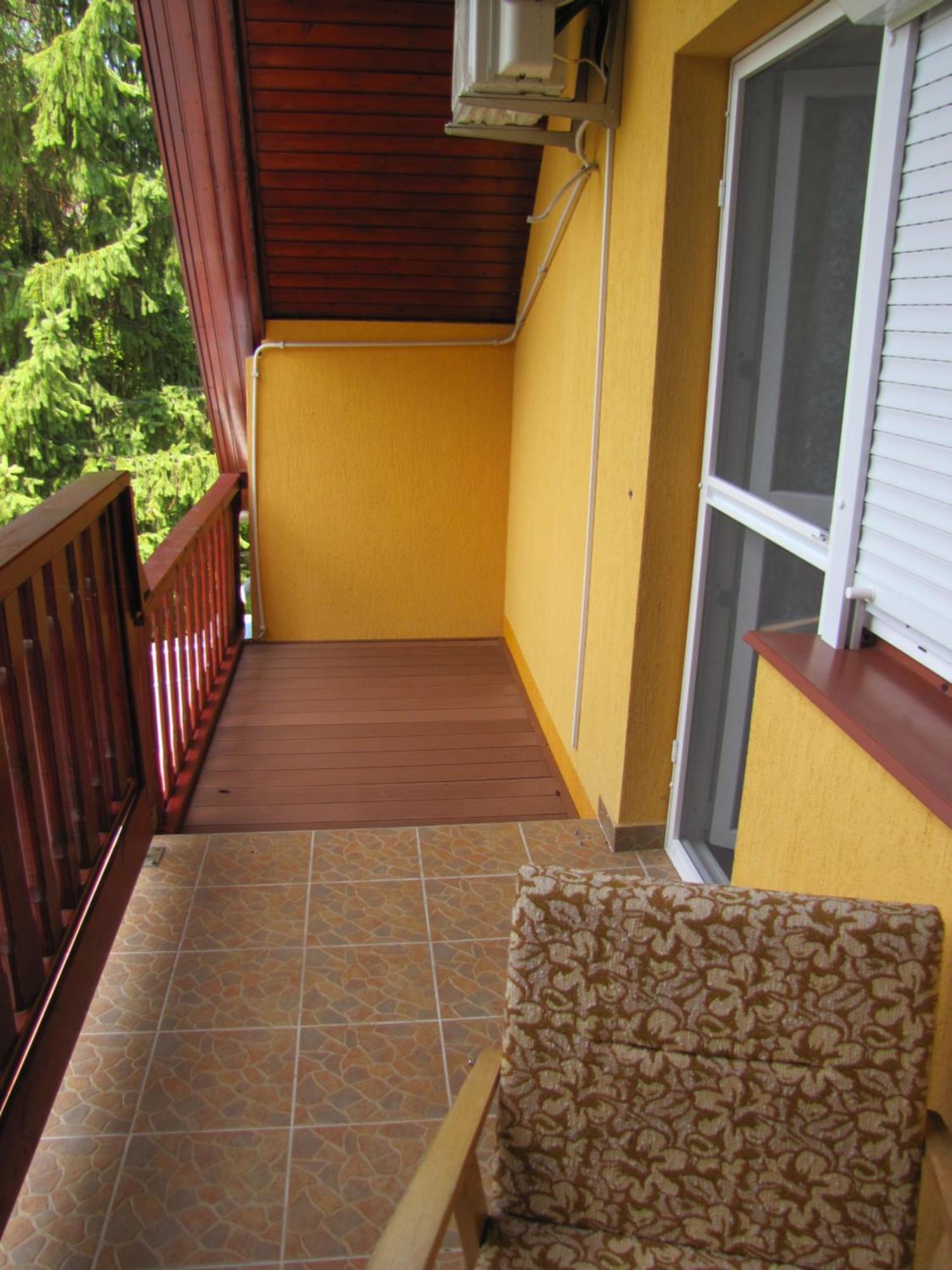 Holiday home Gyoengyhaz Nyaralo *